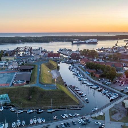 Apartamento Sveciu Namai - Pilies Papedeje Klaipėda Exterior foto